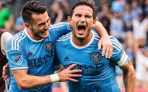 Frank Lampard đi vào lịch sử với hat-trick ghi cho New York City